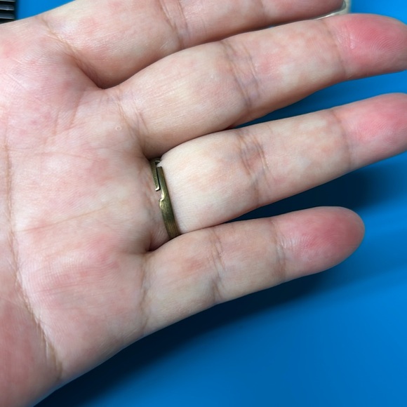 🖤New💕Barbie x Hello Kitty handcrafted ring - Picture 3 of 10